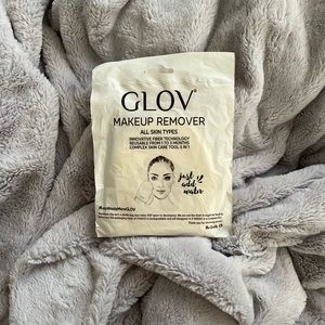 glov makeup remover